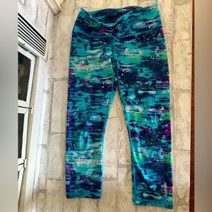 Reebok Galaxy Capri Length Leggings size XS EUC